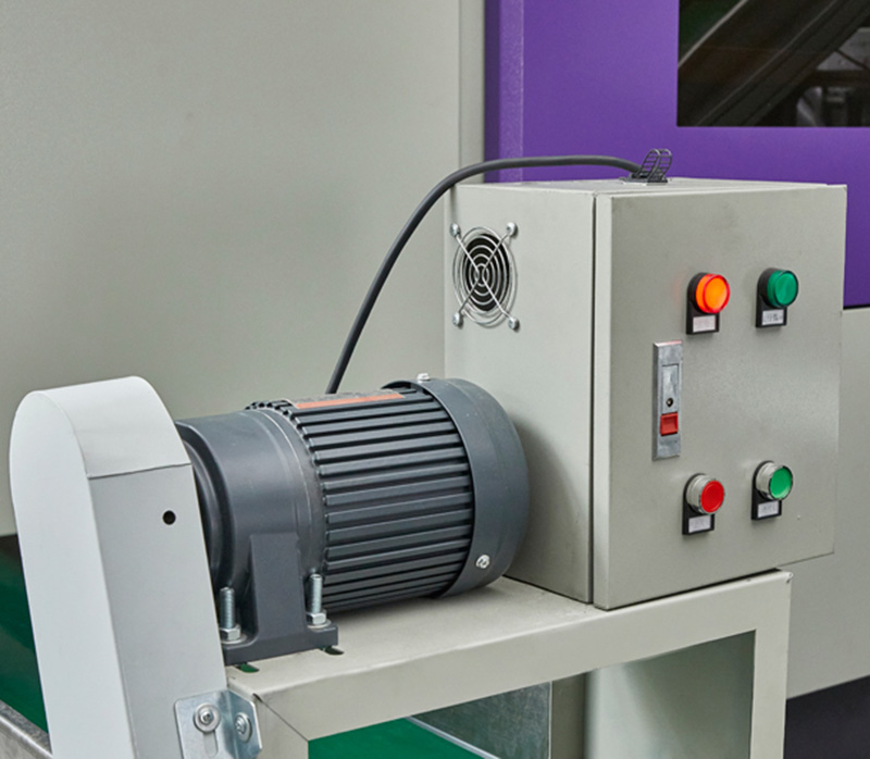 Bottle Blowing Machine 4